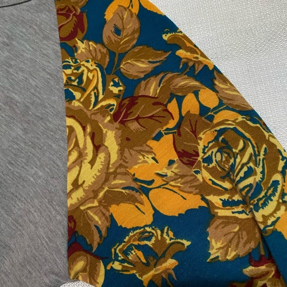 Lularoe Randy - Picture 2 of 3